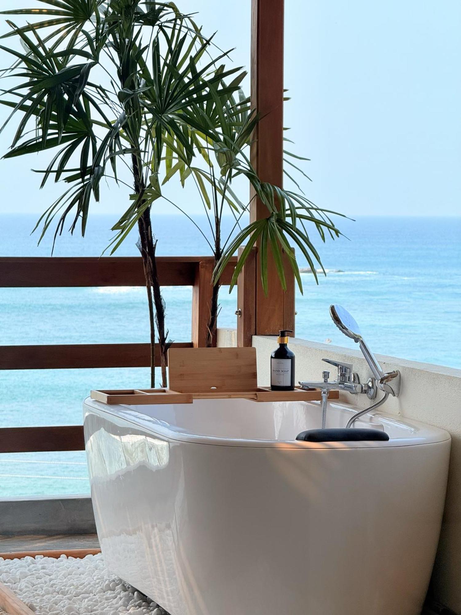 Hotel Ocean Bliss By Sugar Coliving Weligama Exterior foto